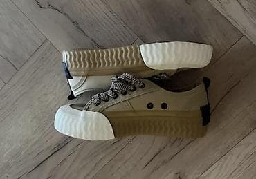 Zara original krossovka(geyinilmiyib) Olcu 37 - Rəng: bej/xaaki üst — 2