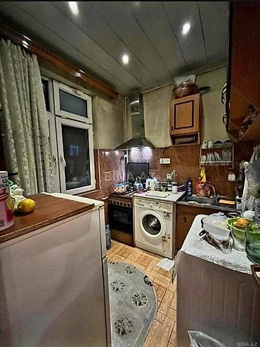 Bakı, 3-cü mikrorayon, 2 otaqlı, Köhnə tikili, m. Memar Əcəmi, 45 kv. m — 7