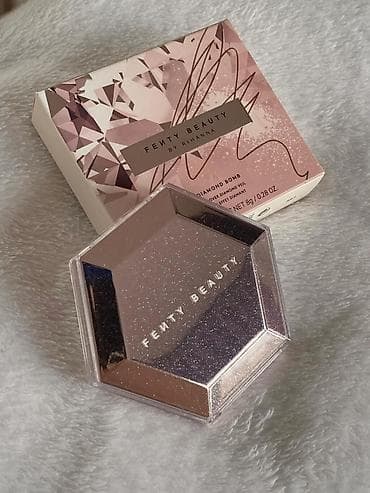 Fenty highlihhter 110azn alınıb 50azn satılır lalafo.az -da Fenty highlihhter 110azn alınıb 50azn satılır