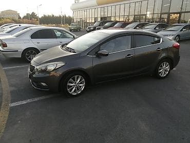 yan guzgu s: Kia K3: 1.6 l | 2013 il Sedan — 3