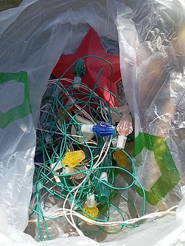 yolka bəzəyi: Yeni il bəzəkləri dəsti - Rəngbərəng işıq qirlandası: yaşıl naqilli — 1