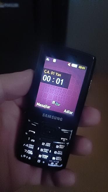 telefonlar yeni: Samsung C5212 Duos, rəng - Qara, Düyməli — 1