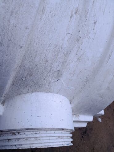 hamam çəni: Bak, Plastik, 1000 l l, İşlənmiş — 5