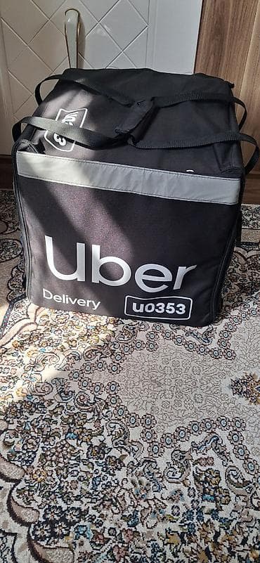 Uber Delivery termos çanta/rüksak - Brendli dizayn: “Uber Delivery”
