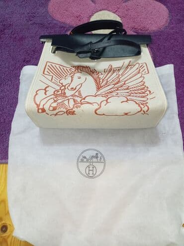 Audi: Əl çantası, Hermes — 4