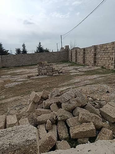 bine qesebesinde ev: Tikinti, Bələdiyyə — 4