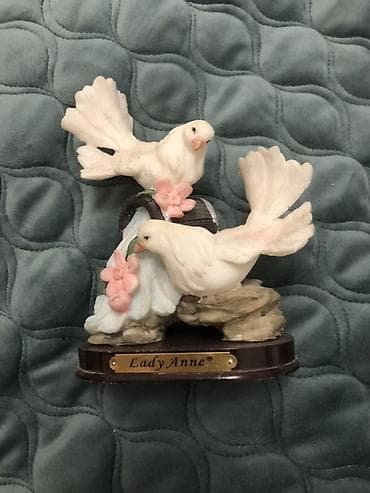 Фигура, цвет - Белый