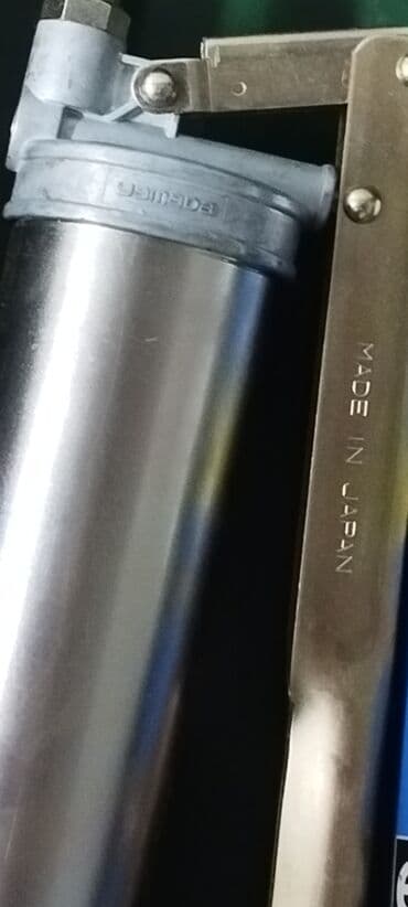 Darvazalar və aksesuarlar: Məhsul: Yağlama şprisi (grease gun) dəsti – Made in Japan Təsvir: - — 2