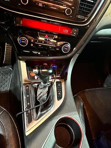 masin satis sayti: Kia Optima (ağ rəng), sedan, SX GDi - Kuzov: 4 qapılı sedan, ağ rəng — 9