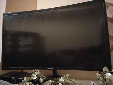 Samsung əyri monitor - Marka/model: Samsung (əyrı ekranlı seriya) -