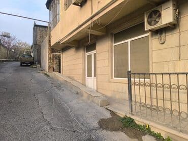 sumqayit 17 mkr evler: Nesimi metrosunda Heyder Mescidinin yaxınlığında 80 kv metr obyekt — 2