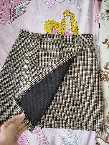Личные вещи: Qadın ətəyi – (houndstooth) naxışlı - Stil: Düz kəsim, dizdən yuxarı — 2