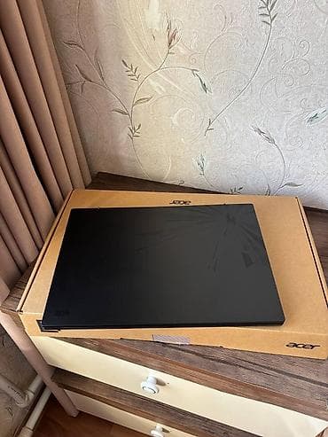 prosessor i7: Acer Nitro Gaming Core i7 13650H | 16GB RAM | 512GB SSD | RTX 4050 — 8