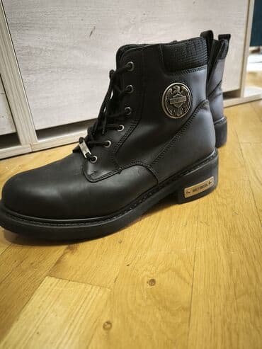 Harley Davidson Istanbul fillialinda alinib razmer uygun gelmediyinnen