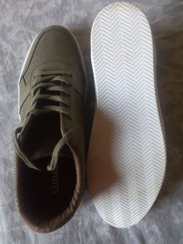 Botinkalar: Ayağımı sixdigi üçün satıram — 3