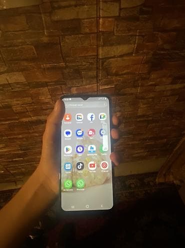 telefon samsunq: Samsung Galaxy A03, 32 GB, rəng - Qara, Sensor — 4