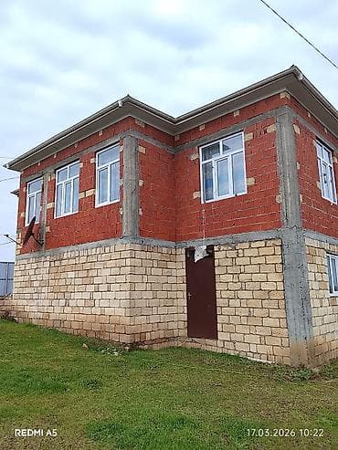 ev satilir type 1: ANA ASVALTIN YANI MƏKDEBE 500.M UZAĞLĞDA İC RİMONTU ABOY CATIŞMIR — 4