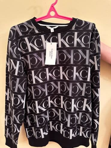 Sviter, Calvin Klein, L