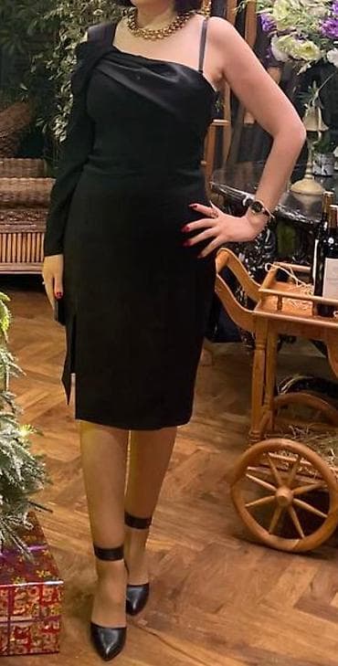 48 razmer don: Sini don 1 defe geyinilib 50 manata satiram.qara midi don 1 defe — 3