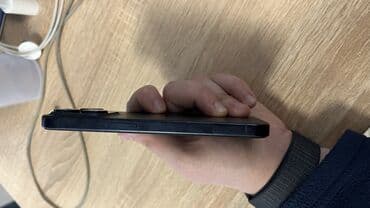 15 pro maks: IPhone 15 Pro, 128 GB, Blue Titanium, Barmaq izi, Face ID, Sənədlərlə — 4