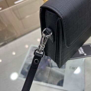 qaşlı çanta: Klatç, Yeni — 6