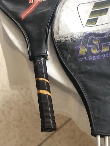 Ракетка для тенниса !