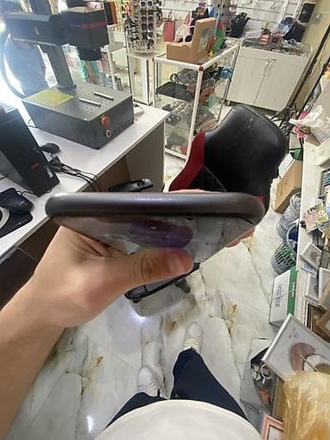 ucuz kondisioner: IPhone 11, Qara, Face ID — 3
