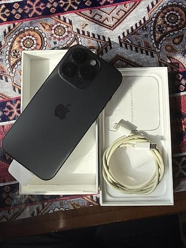 33 watt adapter: IPhone 14 Pro, Qara — 3