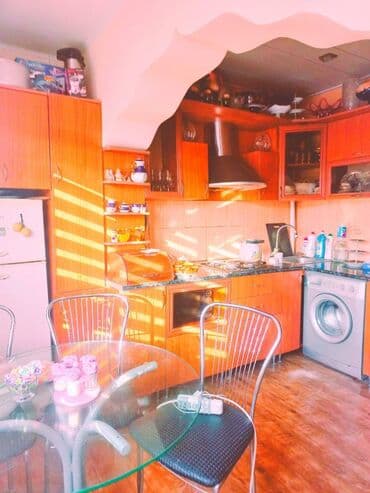 1 otaqlı kohnə tikili: Bakı, 4 otaqlı, Köhnə tikili, 90 kv. m — 10