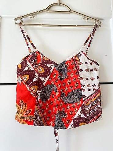 desd paltarlar: İki hissəli qadın dəsti – ətək və top i. ölçü 38-M. 36-S - Duruş — 3