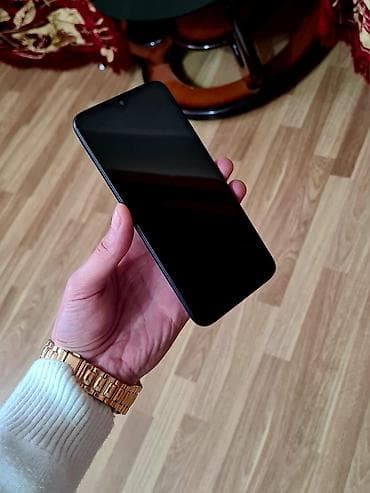 samsung smart: Poco C40, 32 GB, rəng - Gümüşü, Zəmanət, Sensor, Barmaq izi — 6