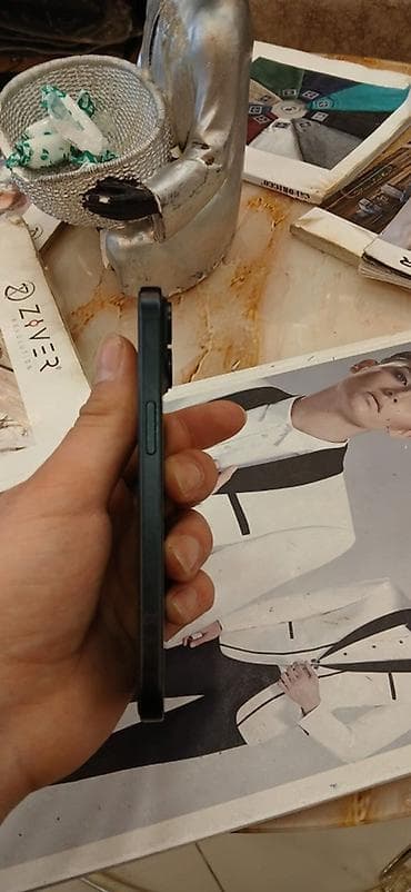 sony playstation 3: IPhone 15, 128 GB, Qara, Kredit, Face ID — 5