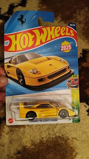 Hot Wheels 3 lu set 40 azn 1) Ferrari F40 Competizione - Rəng: sarı lalafo.az -da Hot Wheels 3 lu set 40 azn 1) Ferrari F40 Competizione - Rəng: sarı