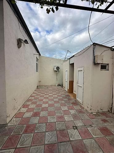 lehic baglarinda ev: 5 otaqlı, 196 kv. m, Orta təmir — 7
