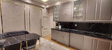 gencede 3 otaqli evlerin qiymeti: Bakıxanov qəs., 3 otaqlı, Yeni tikili, 91 kv. m — 10