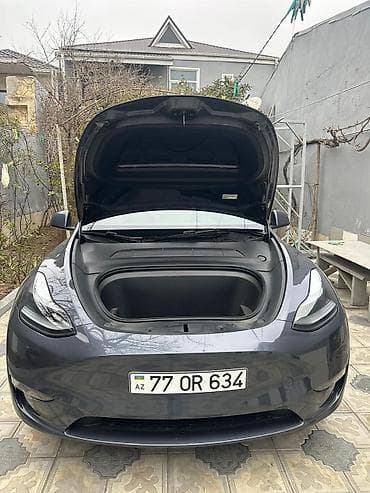 Продажа авто: Tesla Model Y: 1 л | 2023 г. 20800 км Внедорожник — 7