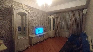 gonag desti: Klassik üslubda qonaq otağı mebel dəsti Tərkibi: - 2 ədəd vitrin şkaf — 7