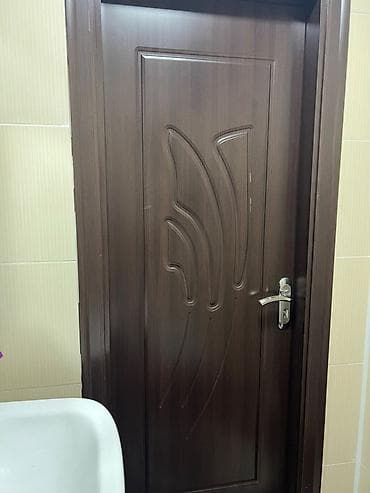 xalca olculeri: Qapı – daxili istifadə üçün, tünd qəhvəyi rəng, modern naxışlı dizayn — 2