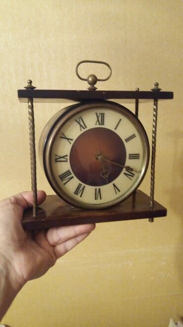 qum saati: Masaüstü saatlar, Mexaniki — 1