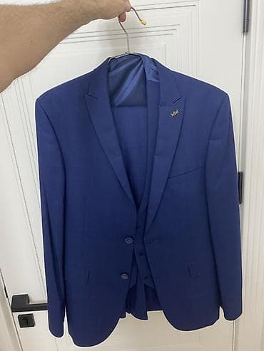 Kişi kostyum dəsti – 3 parça 2 DƏFƏ GEYİNİLİB REAL ALICIYA ENDİRİM lalafo.az -da Kişi kostyum dəsti – 3 parça 2 DƏFƏ GEYİNİLİB REAL ALICIYA ENDİRİM