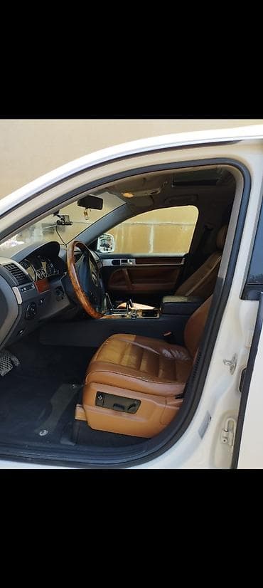 əziy maşınlar: Volkswagen Touareg salonu – orijinal dəri paket - Rəng: qəhvəyi — 1