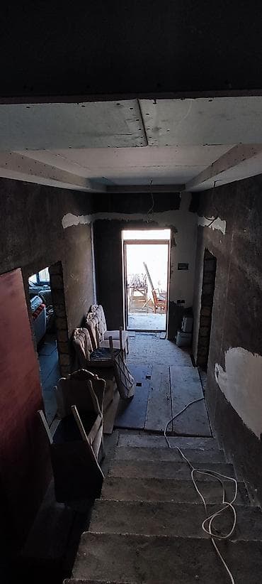 15 mine ev satılır: 5 otaqlı, 2 kv. m, Kredit yoxdur, Orta təmir — 3
