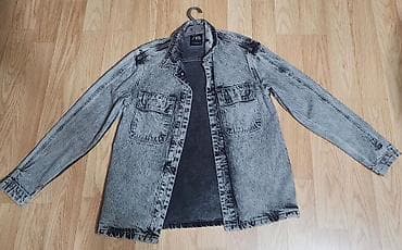 geyin: ZARA kişi denim köynəyi/jaketi Ilkin qiyməti 120 AZN olub. Az — 2