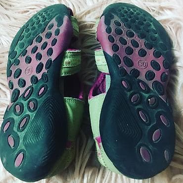 Праздничные костюмы: Razmer:30 stelka:22sm brend:Alive qiymet:5manat ayaqqabi, ushaq — 8