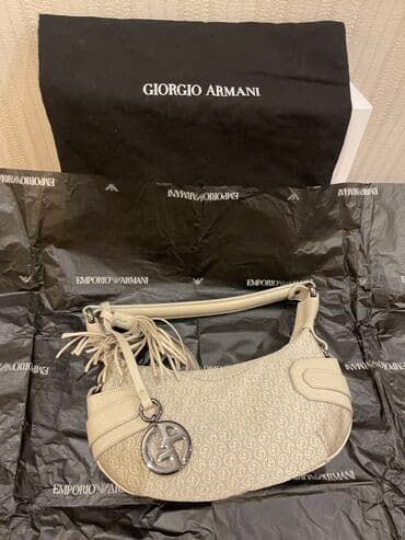 irshad telecom is saatlari: Çiyin çantası, Emporio Armani, Yeni — 3