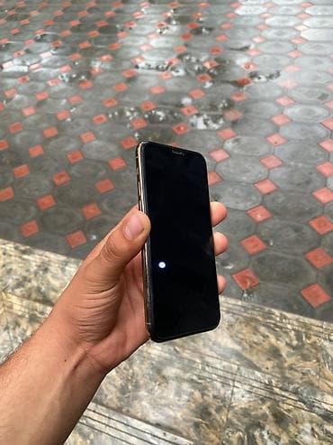 red magic 6s: IPhone 11 Pro, 64 GB, Qızılı, Face ID — 6