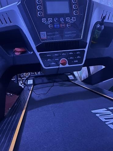 VolksGym qaçış trenajoru - Elektron konsol: böyük ekran, sürət və