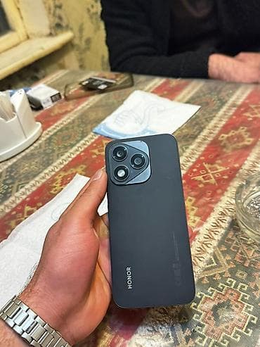 Honor 400 Lite, 256 GB, rəng - Qara, Face ID — 1