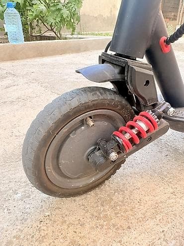 Elektrik nəqliyyatı: İşlənmiş Elektrik samokat 8", 251 - 350 Vt, 26 - 35 km/s — 3