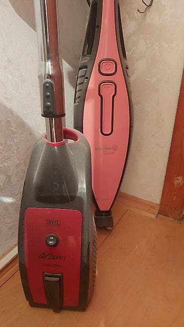 Elektronika: Ikisi 50 manat Məhsul: Şaquli elektrik süpürgəsi — 2